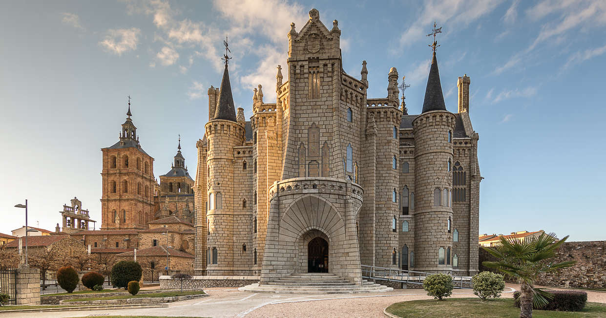 tourhub | Explore! | Walking the Camino de Santiago 